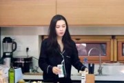 娱乐吃瓜综艺前妻,揭秘娱乐圈前妻们的瓜田秘事